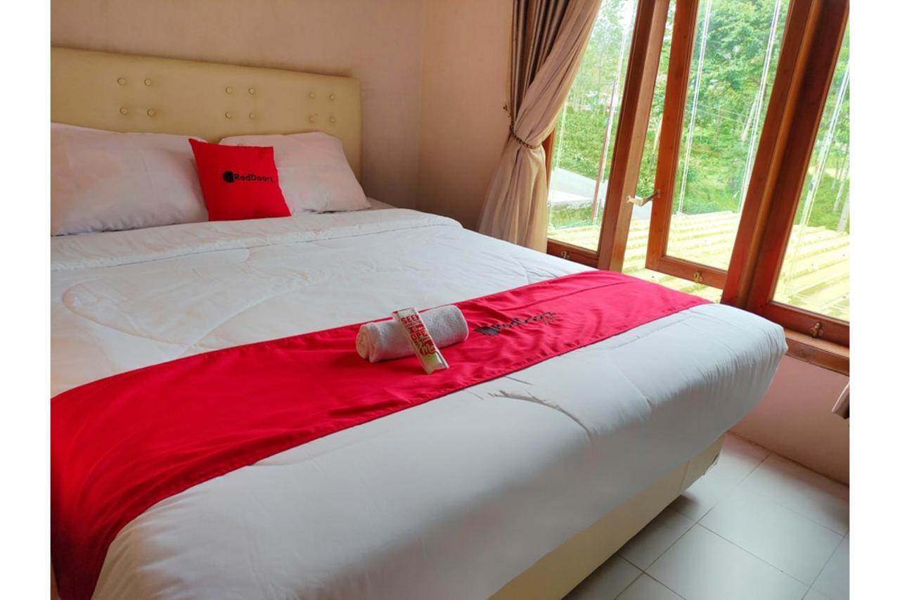 Reddoorz Near Agrowisata Kebun Teh Dieng Wonosobo Ngoại thất bức ảnh